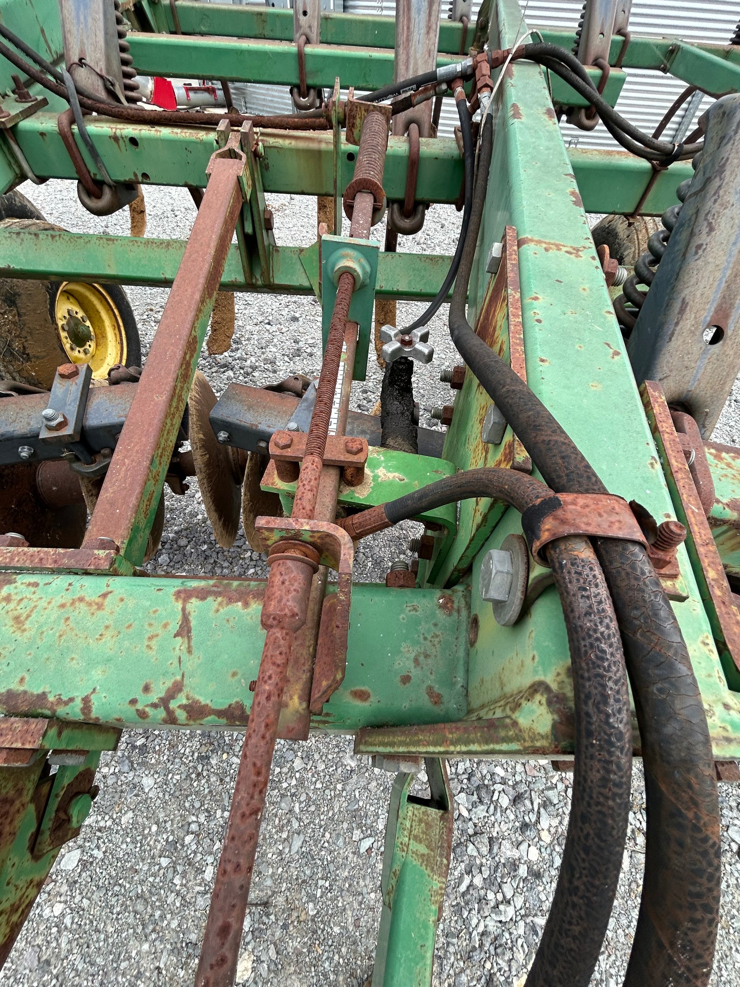 John Deere 714 Disk Chisel