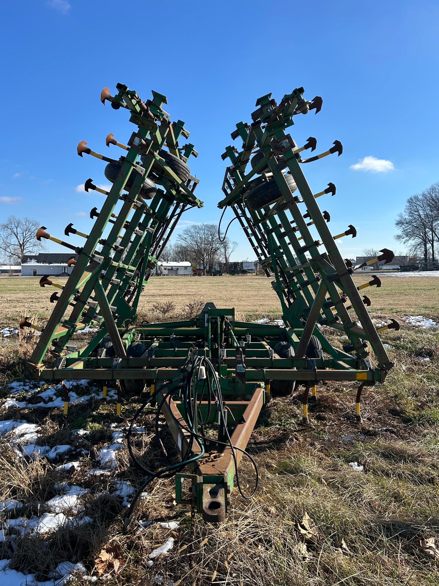 Used John Deere 980 Field Cultivator 36'